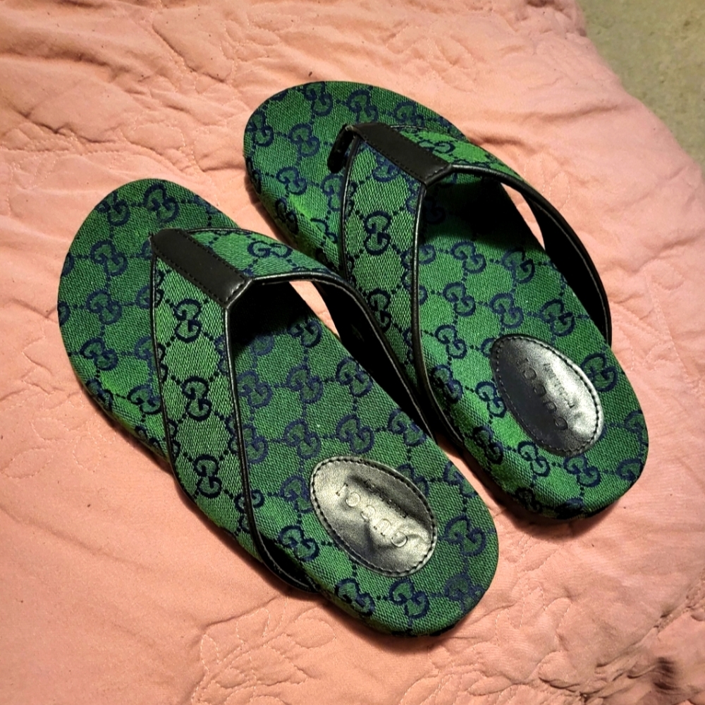 Gucci sandals